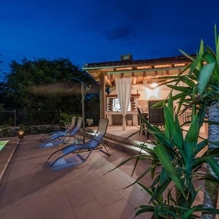 Apartments Jelavic Sutomiscica Ngoại thất bức ảnh