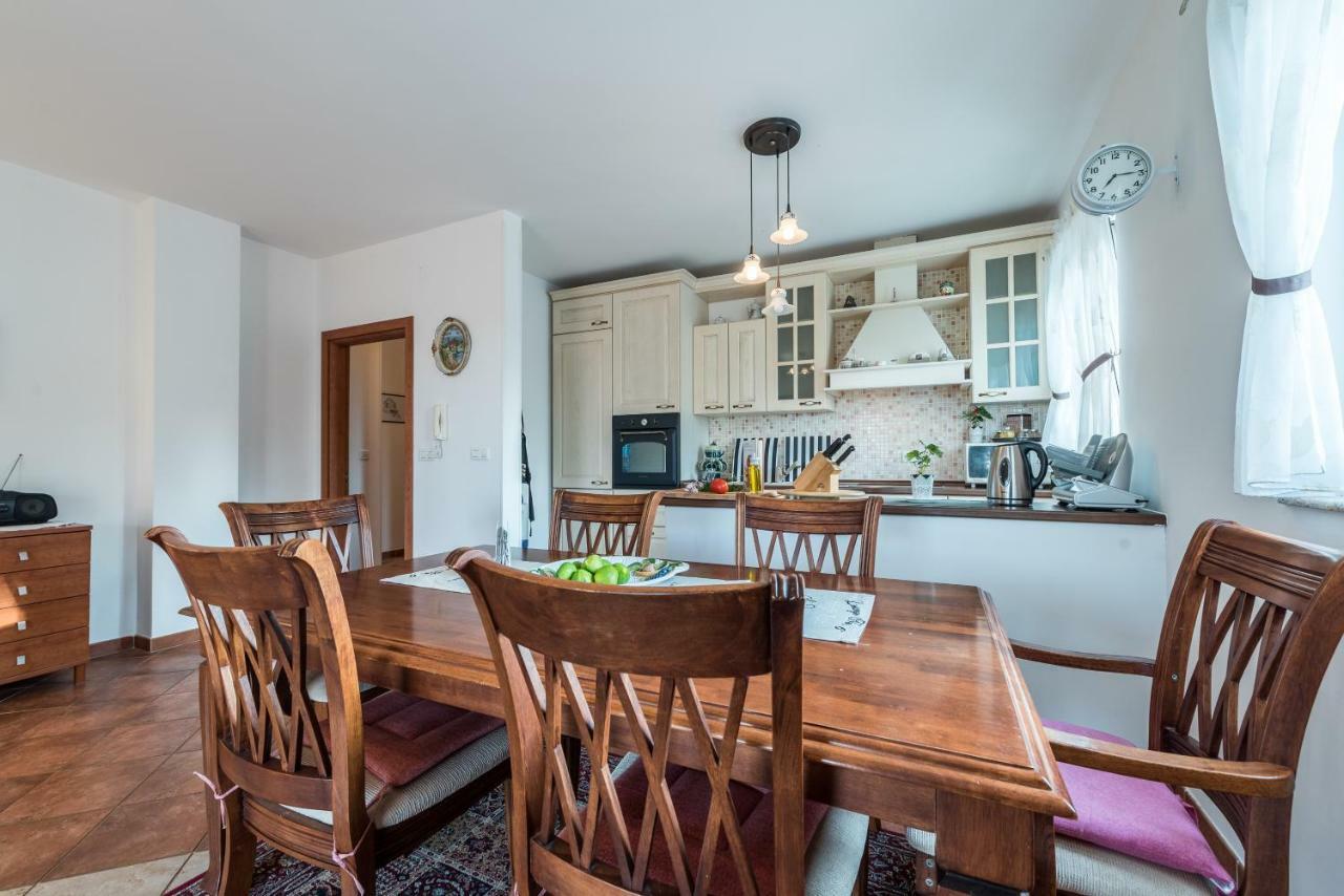 Apartments Jelavic Sutomiscica Ngoại thất bức ảnh