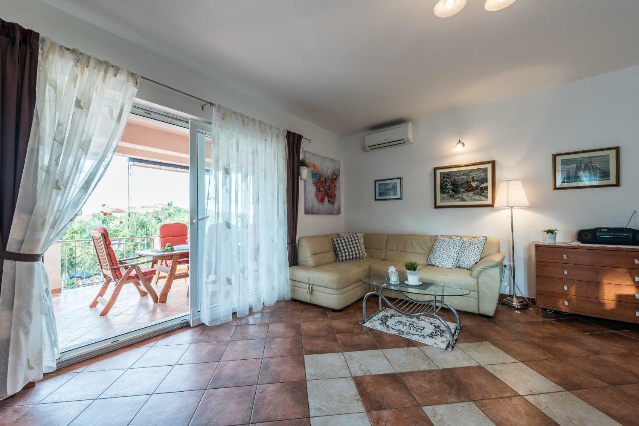 Apartments Jelavic Sutomiscica Ngoại thất bức ảnh