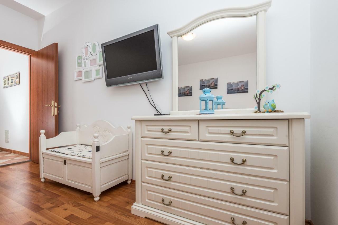 Apartments Jelavic Sutomiscica Ngoại thất bức ảnh